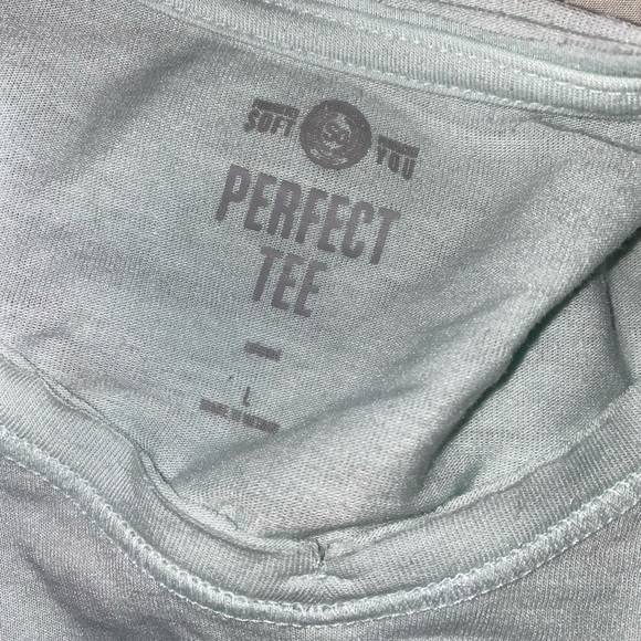 two mud t-shirt’s - Picture 2 of 3